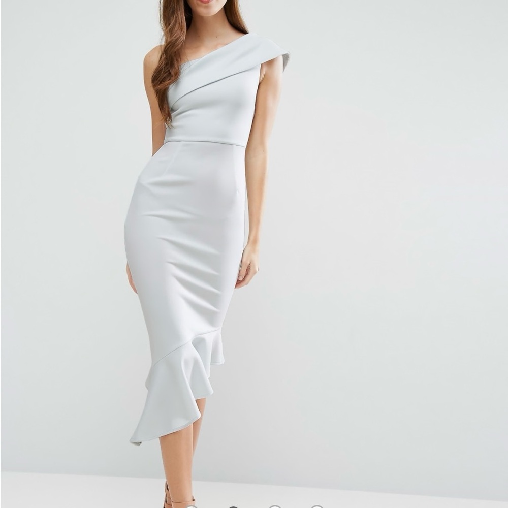 Elegant One-Shoulder Light Gray Dress